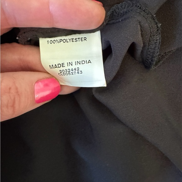 Eshakti Dress
Wayward Fancies - Picture 7 of 11